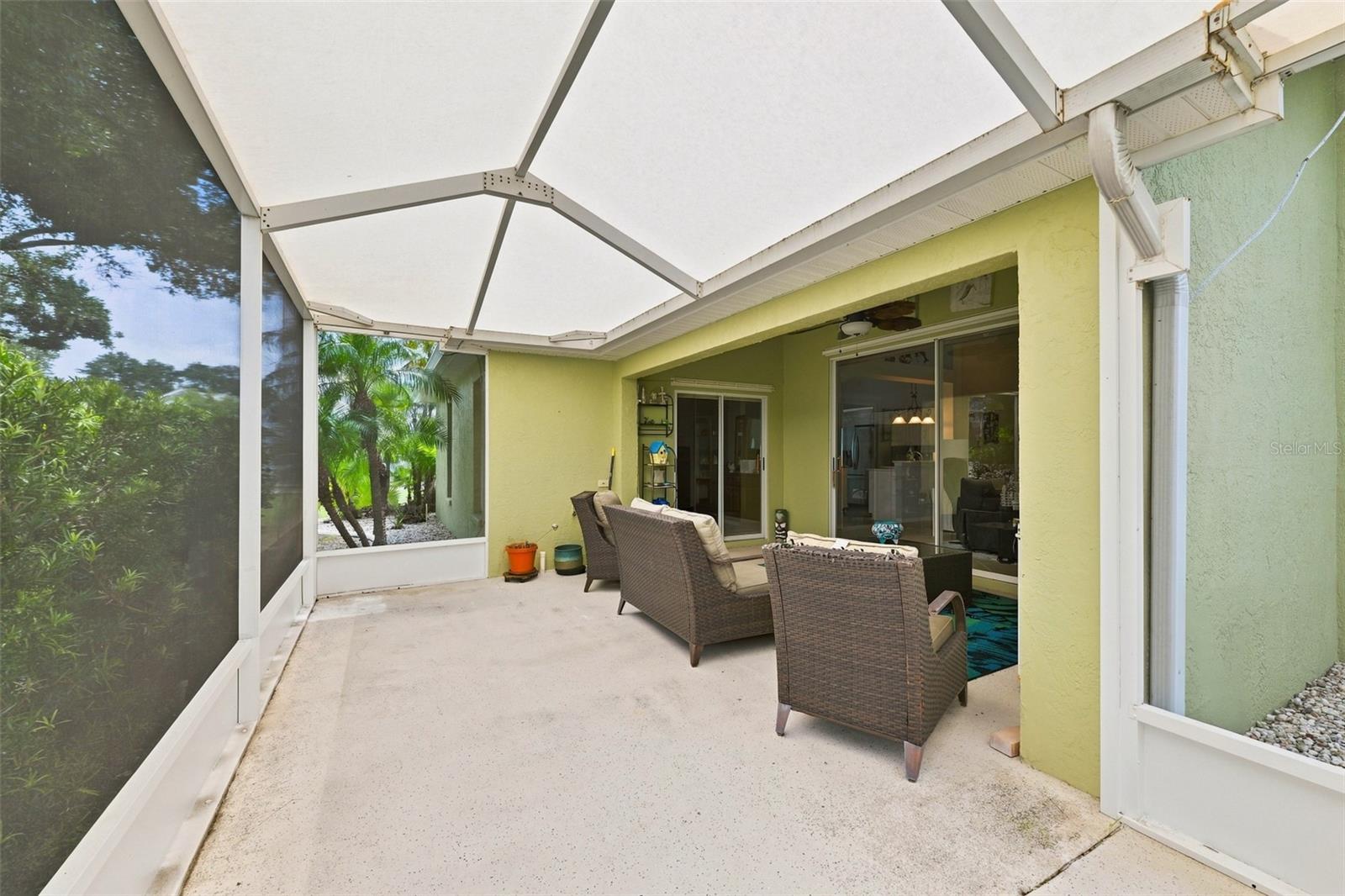 2242 W Del Webb Blvd Property Photo 39