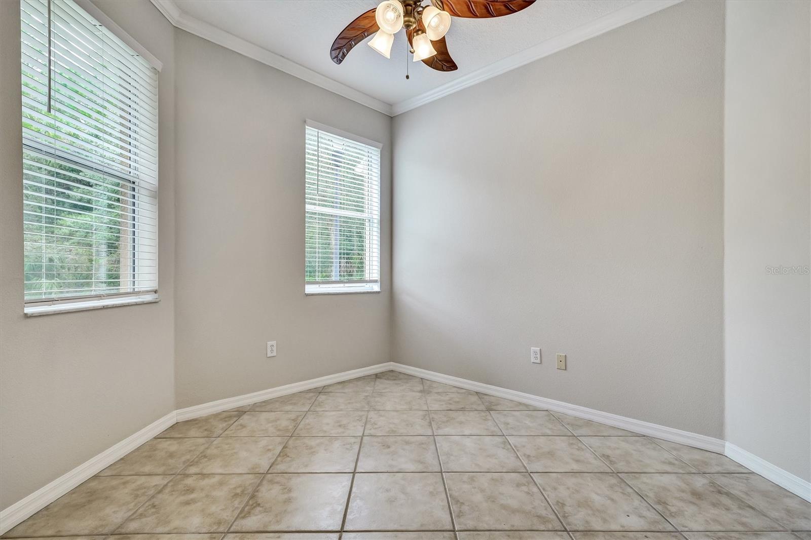 8169 Stone Leaf Ln Property Photo 9