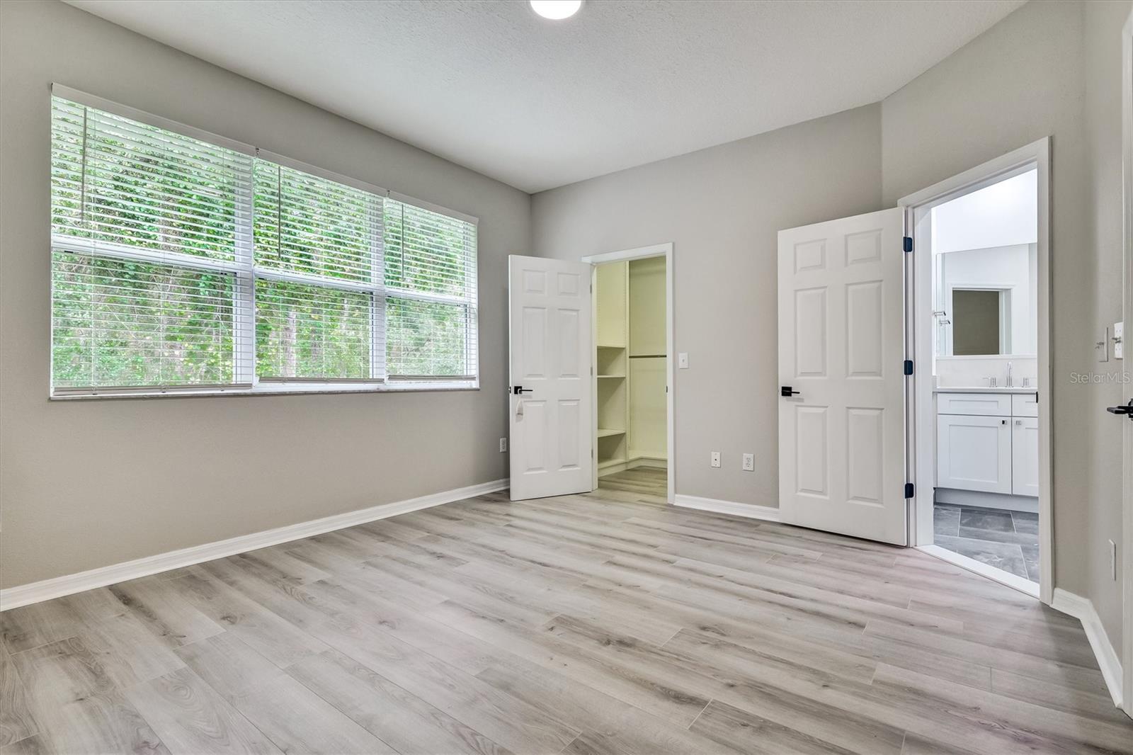 8169 Stone Leaf Ln Property Photo 15