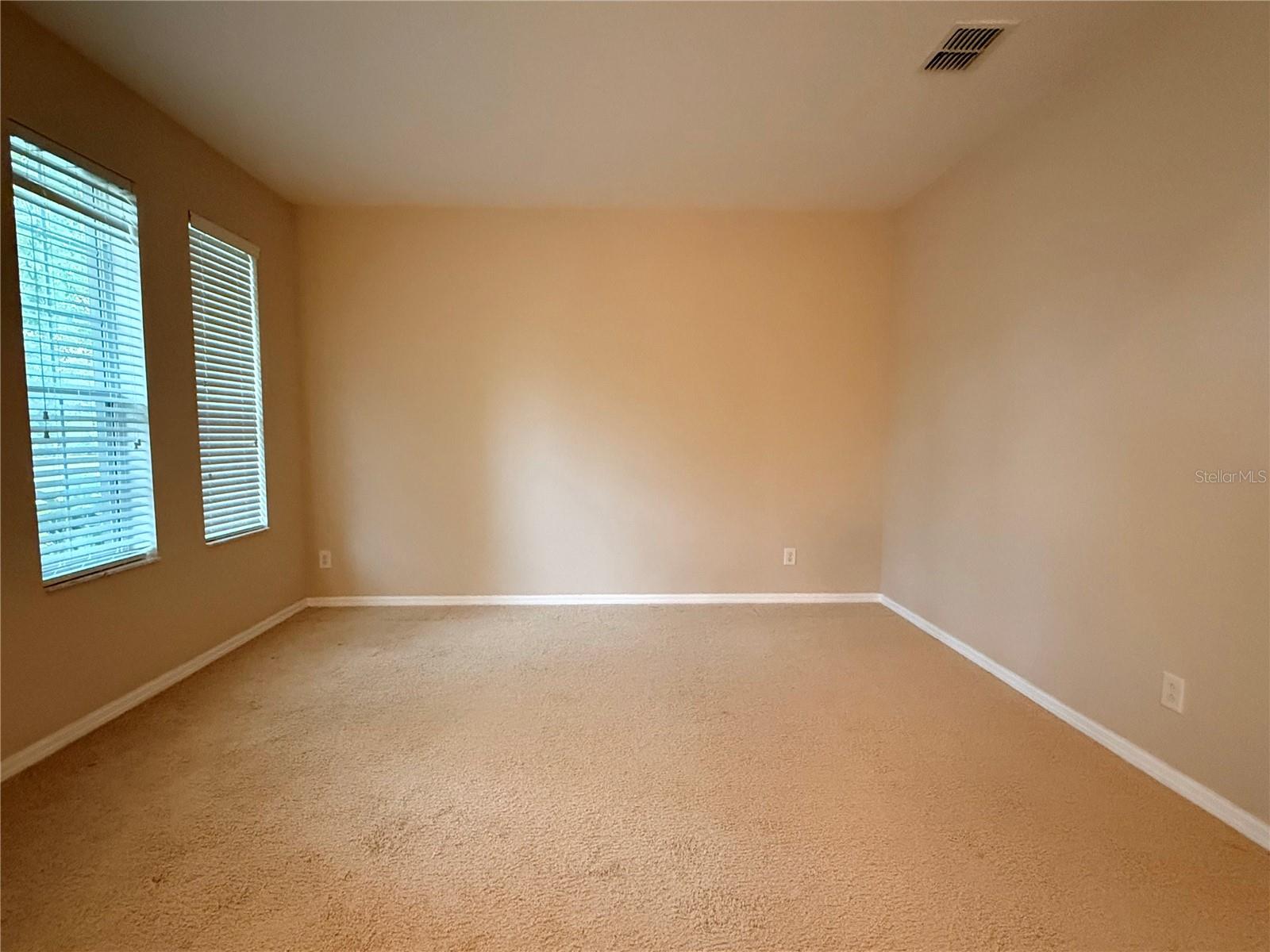10856 Breaking Rocks Dr Property Photo 4