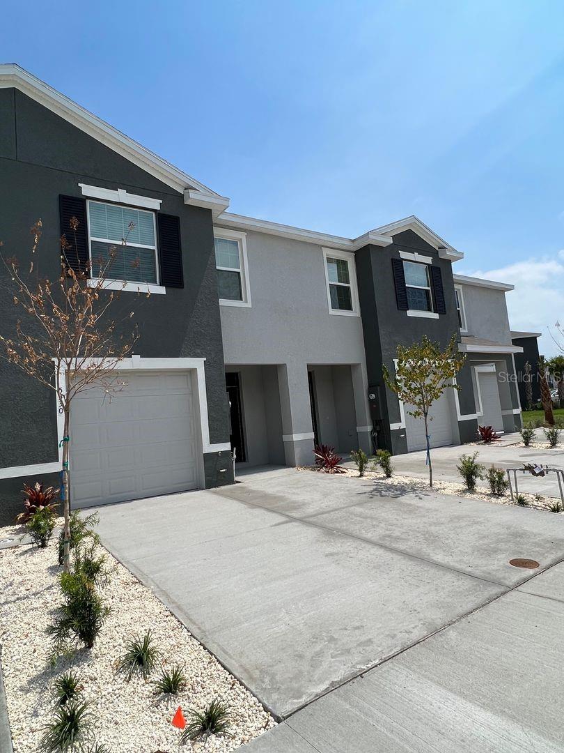 5330 DRAGONFLY DR