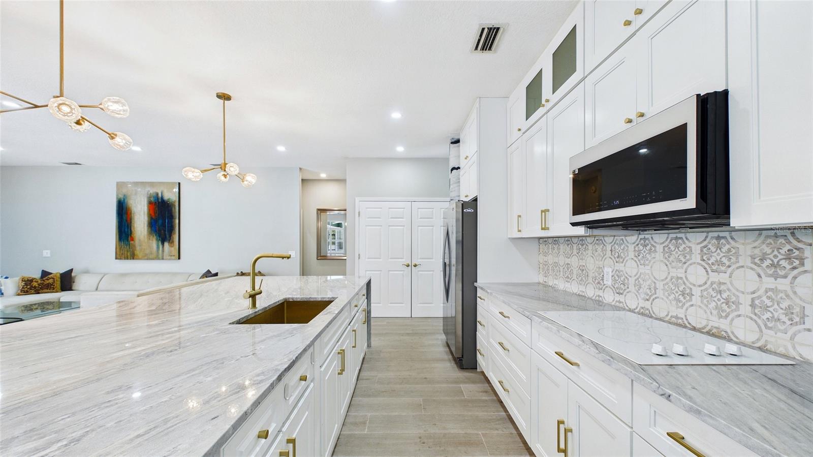 7225 River Forest Ln Property Photo 13