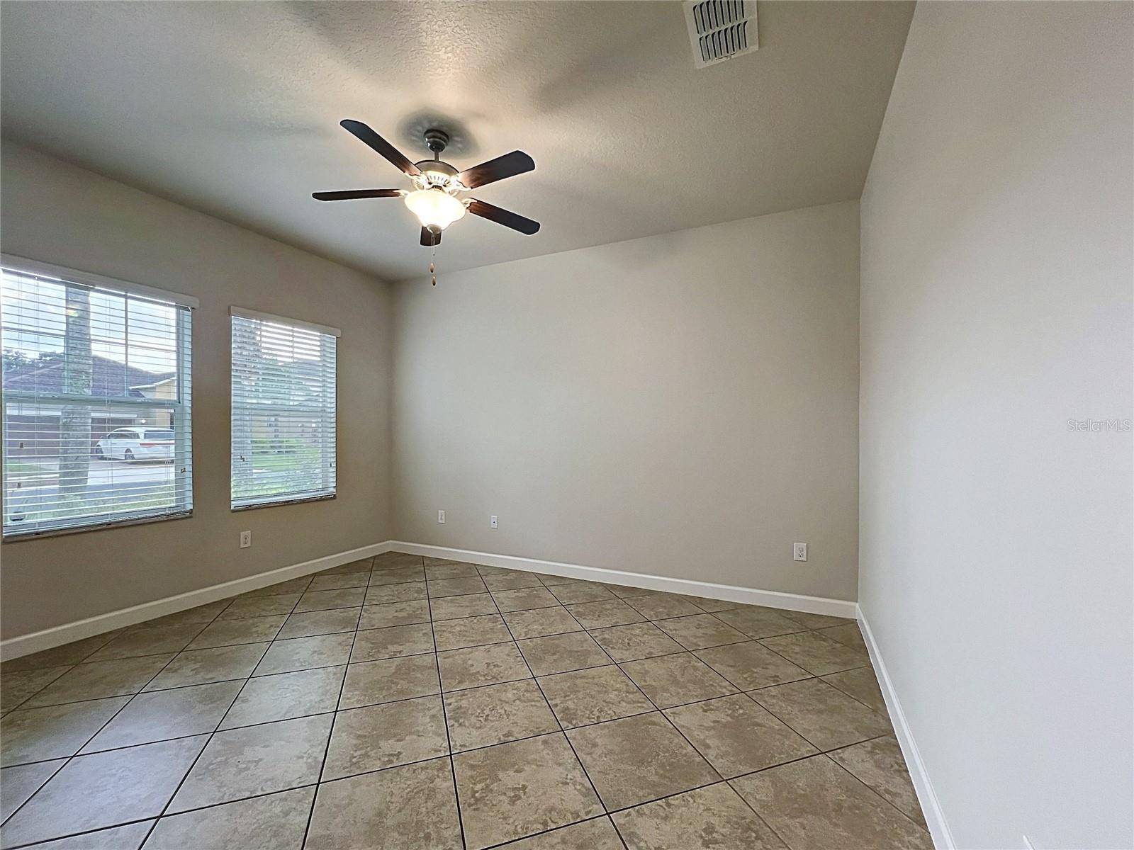 3160 Calvano Dr Property Photo 5