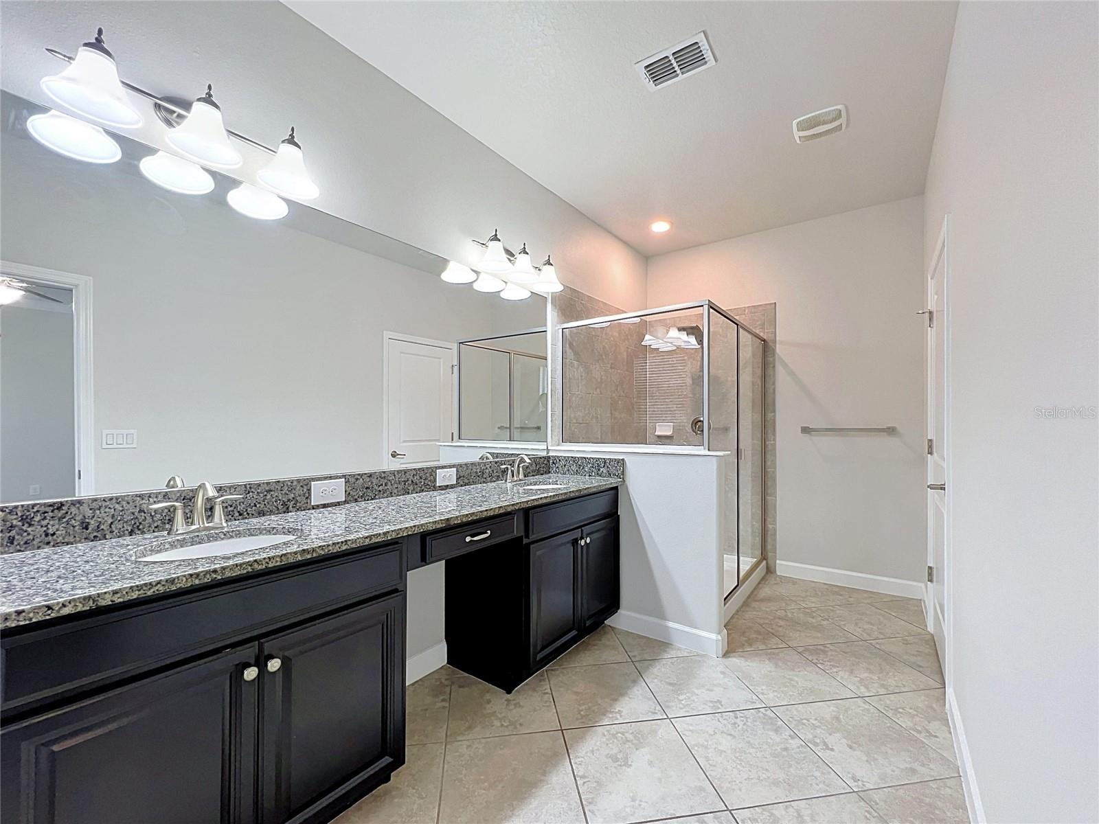 3160 Calvano Dr Property Photo 20