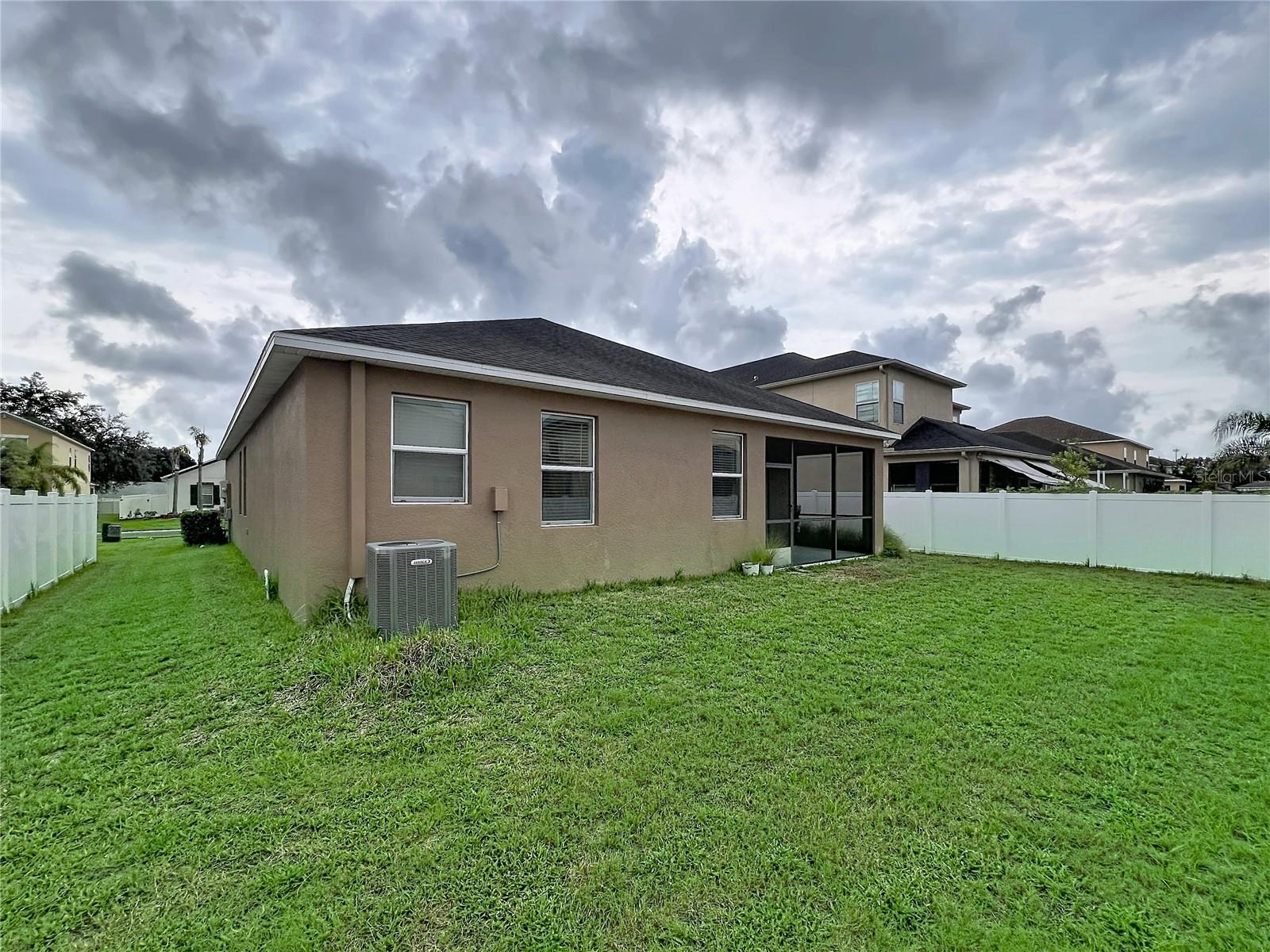 3160 Calvano Dr Property Photo 29