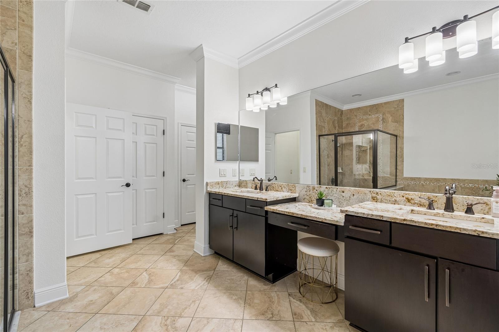1657 Feather Grass Loop Property Photo 34