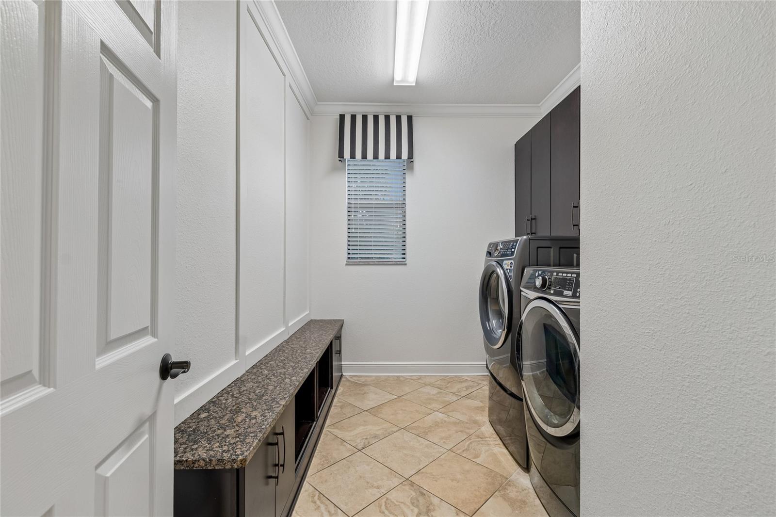 1657 Feather Grass Loop Property Photo 46