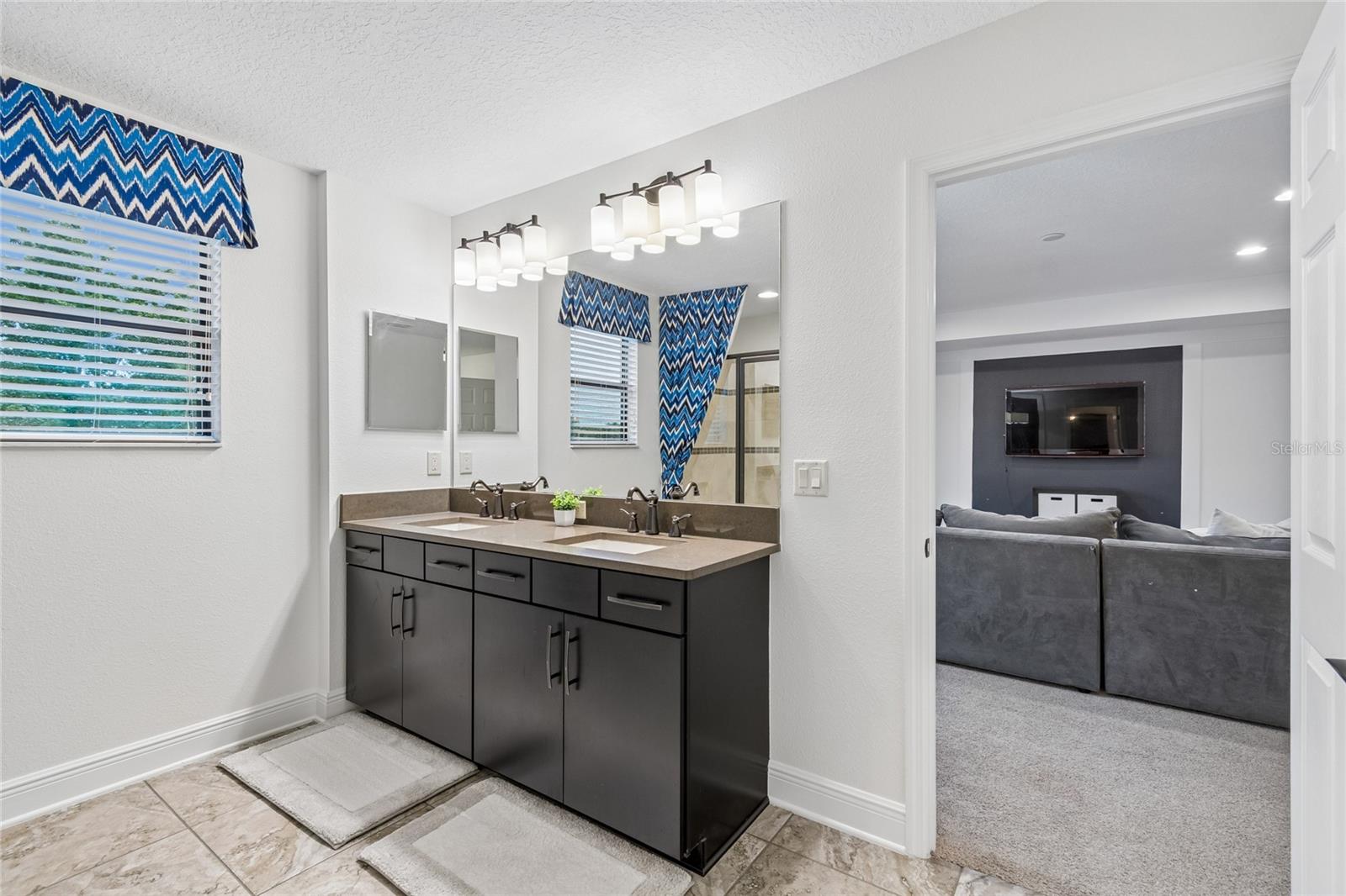 1657 Feather Grass Loop Property Photo 77