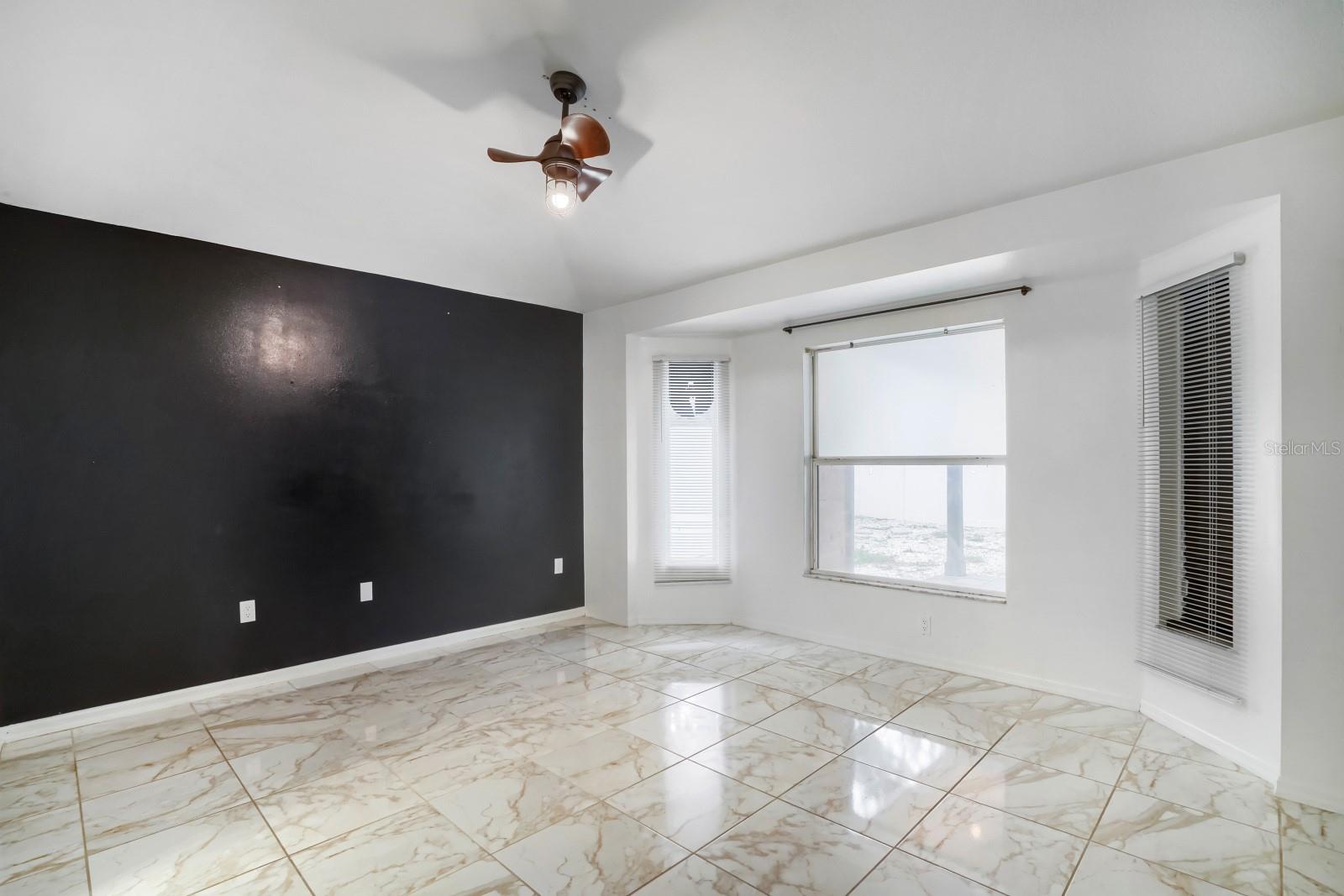 701 Periwinkle Pointe Pl Property Photo 11