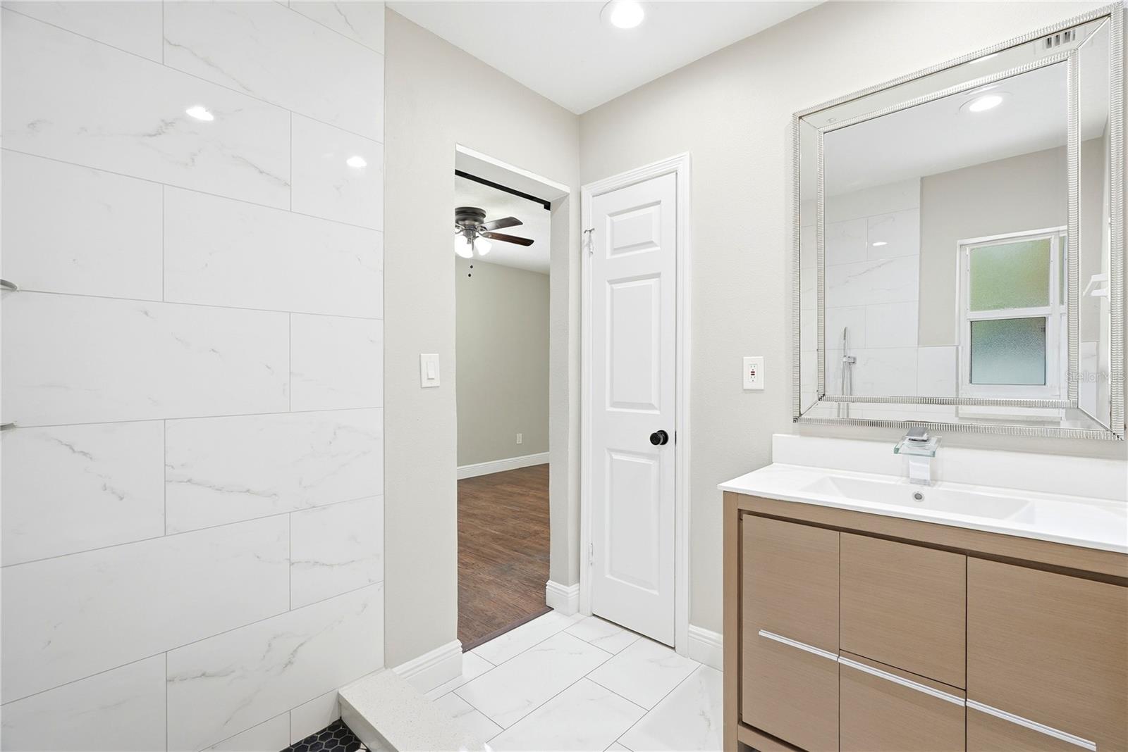 1628 S Highland Ave Property Photo 16