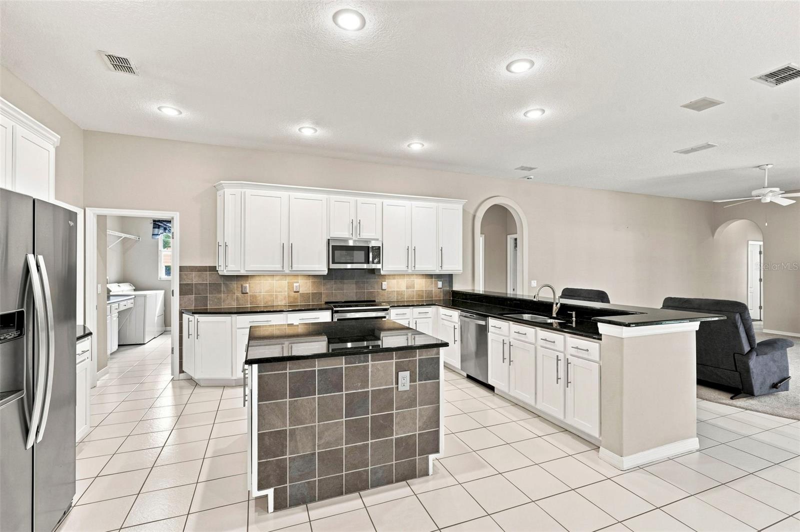 13756 Dowling Ln Property Photo 26