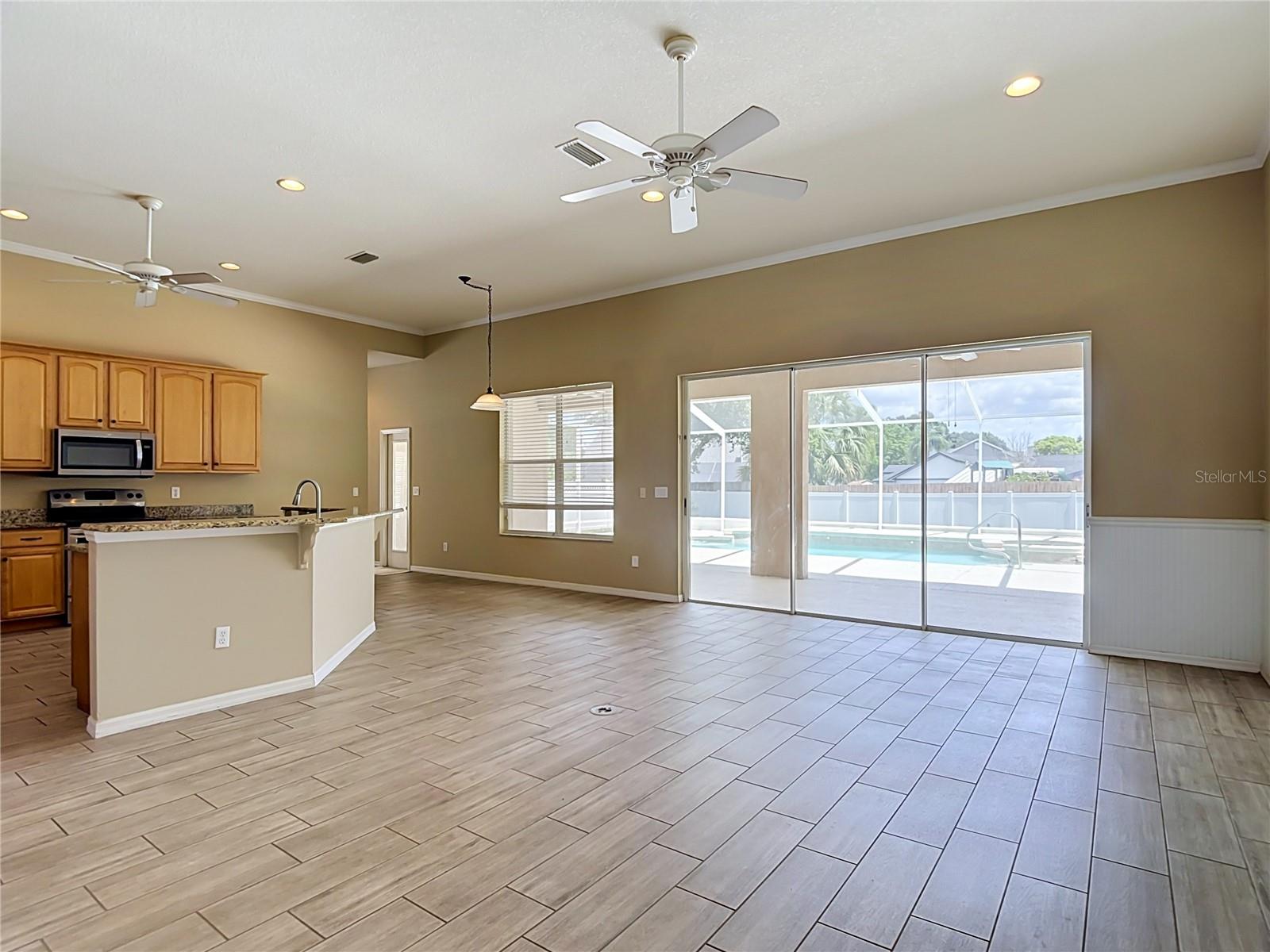 2866 Duncan Tree Cir Property Photo 8