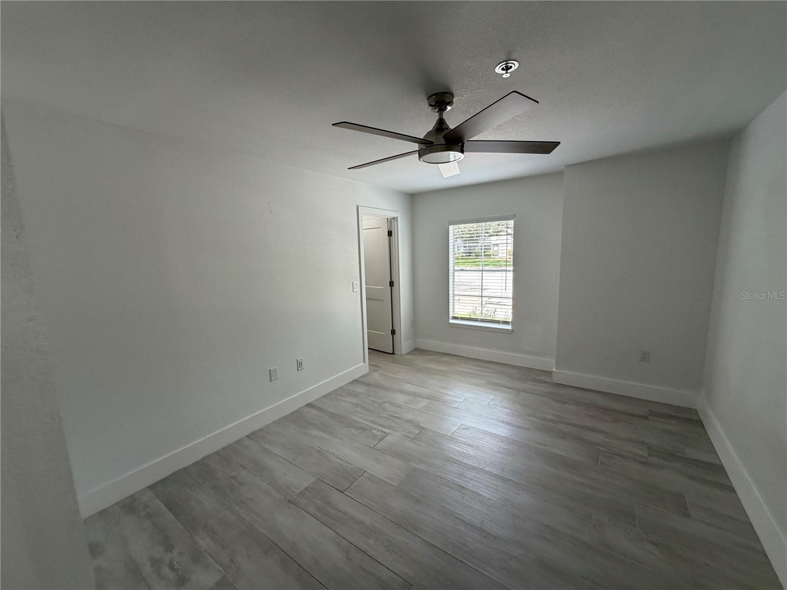 13210 Arbor Isle Dr #102 Property Photo 12