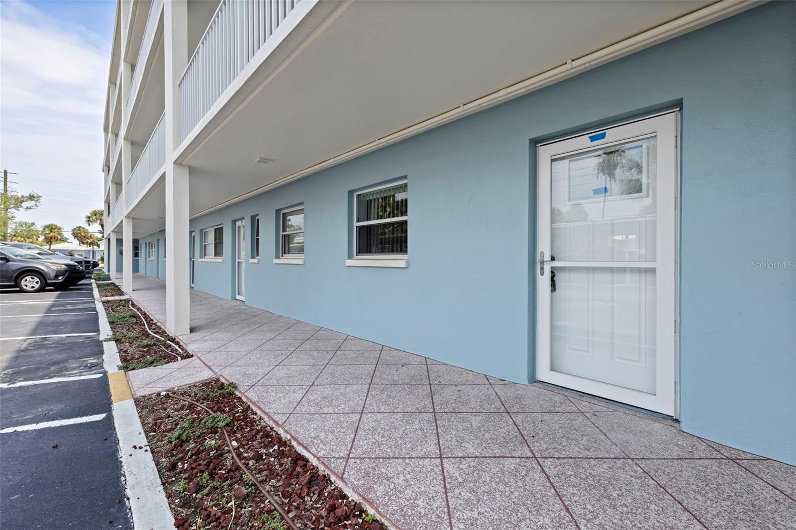6363 Gulf Winds Dr #131 Property Photo 4
