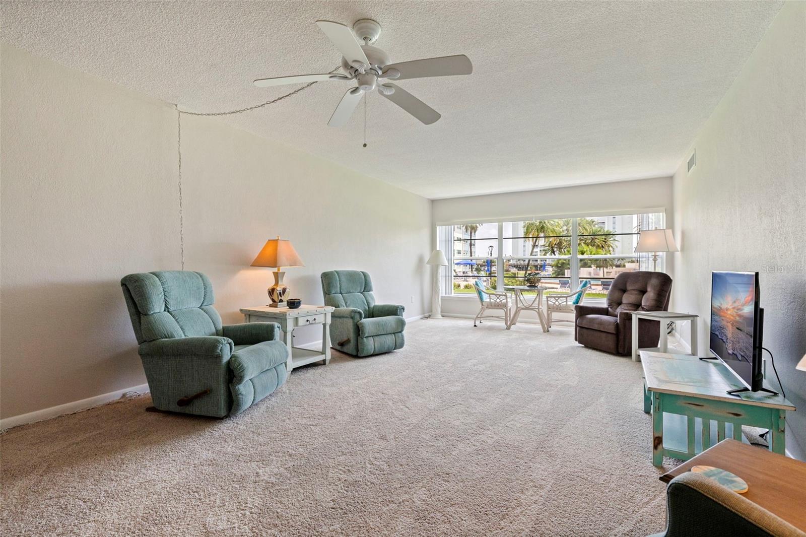 6363 Gulf Winds Dr #131 Property Photo 6