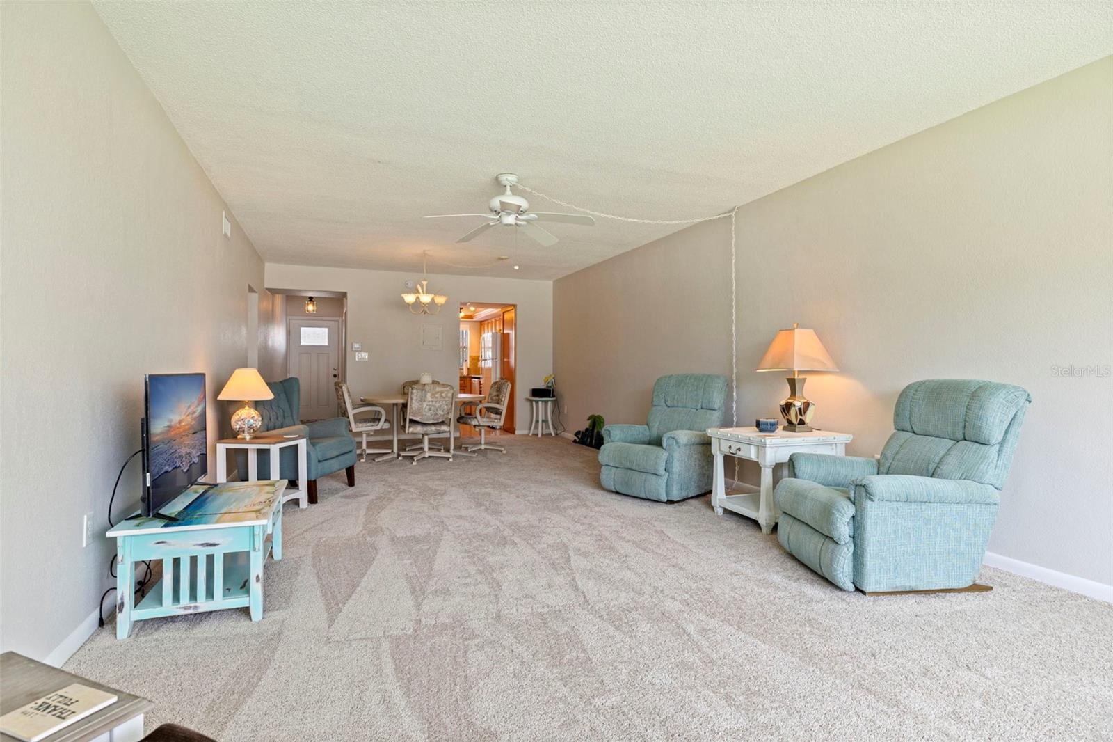 6363 Gulf Winds Dr #131 Property Photo 9