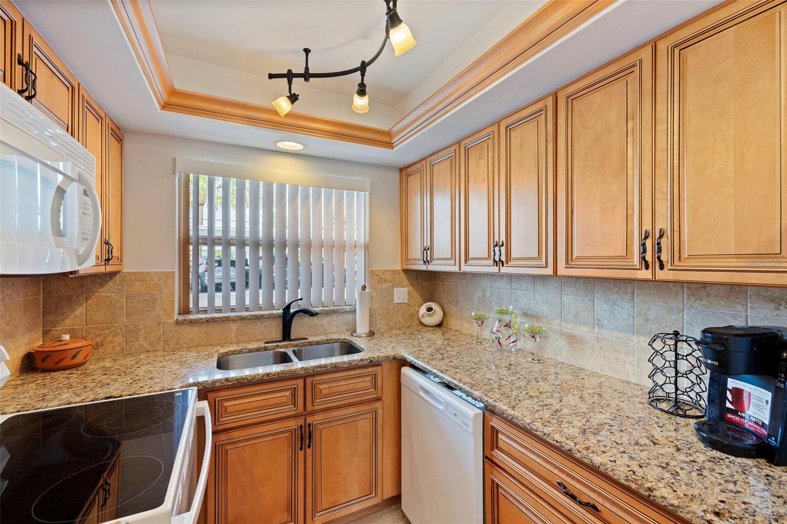 6363 Gulf Winds Dr #131 Property Photo 12