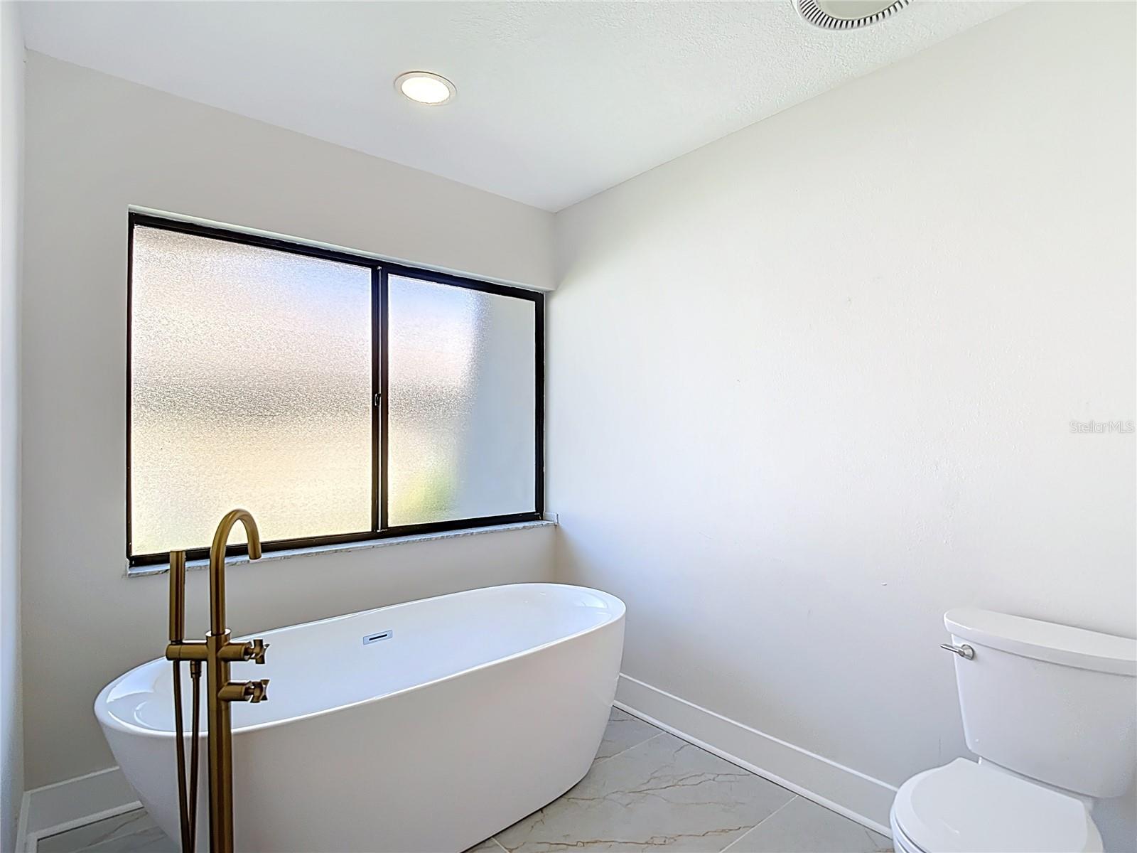 4072 Belmoor Dr Property Photo 44