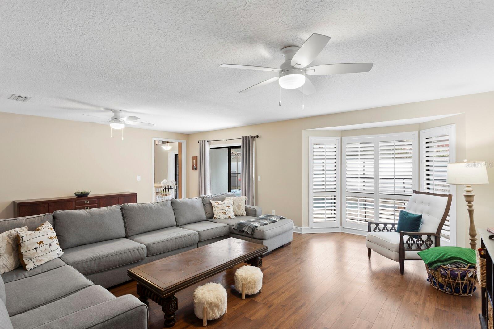 12803 Rain Forest St Property Photo 10