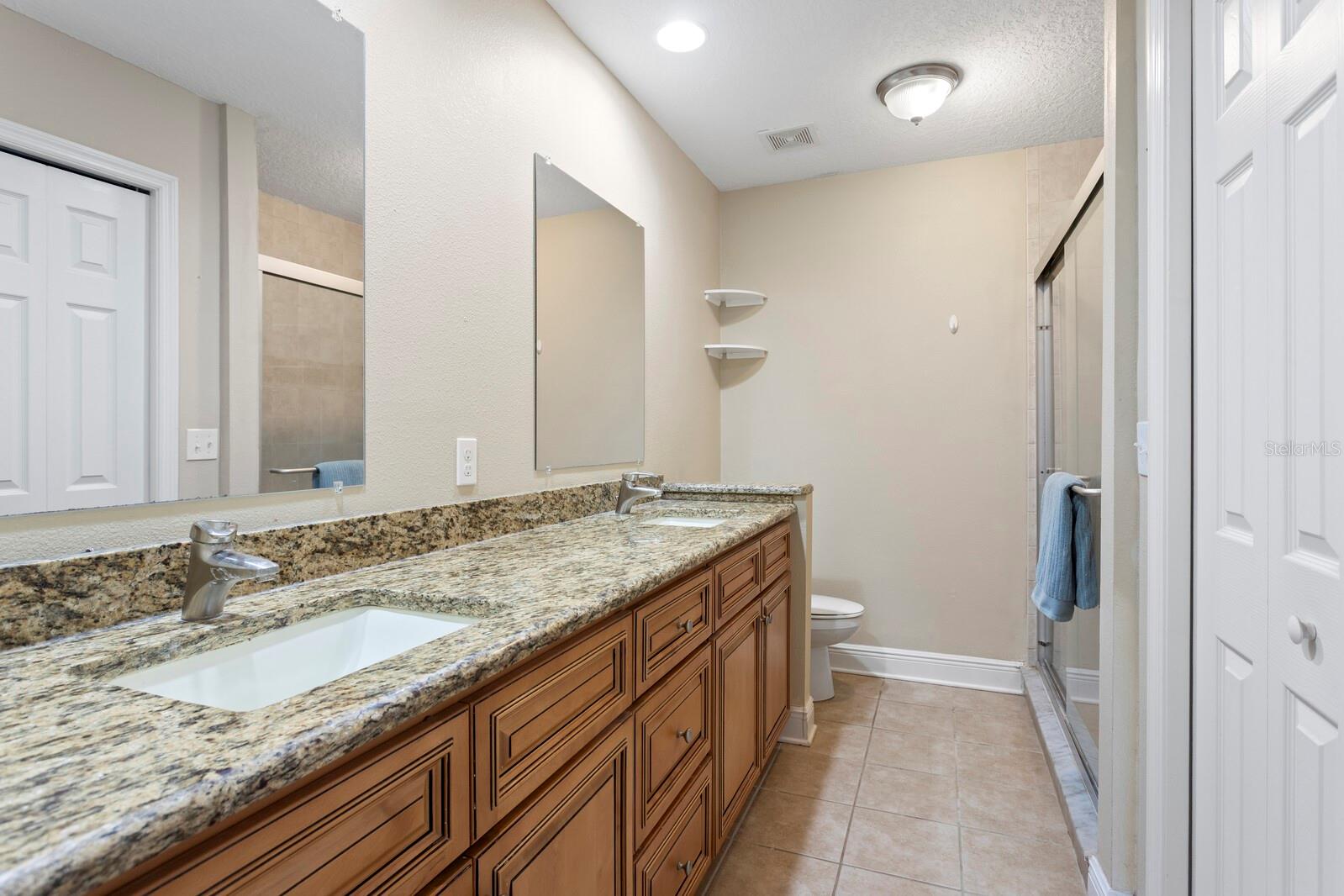 12803 Rain Forest St Property Photo 19