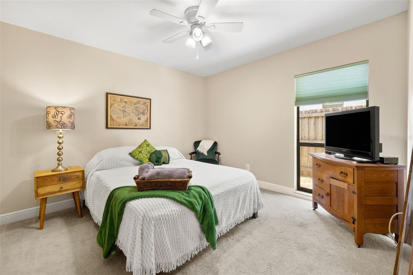 12803 Rain Forest St Property Photo 22