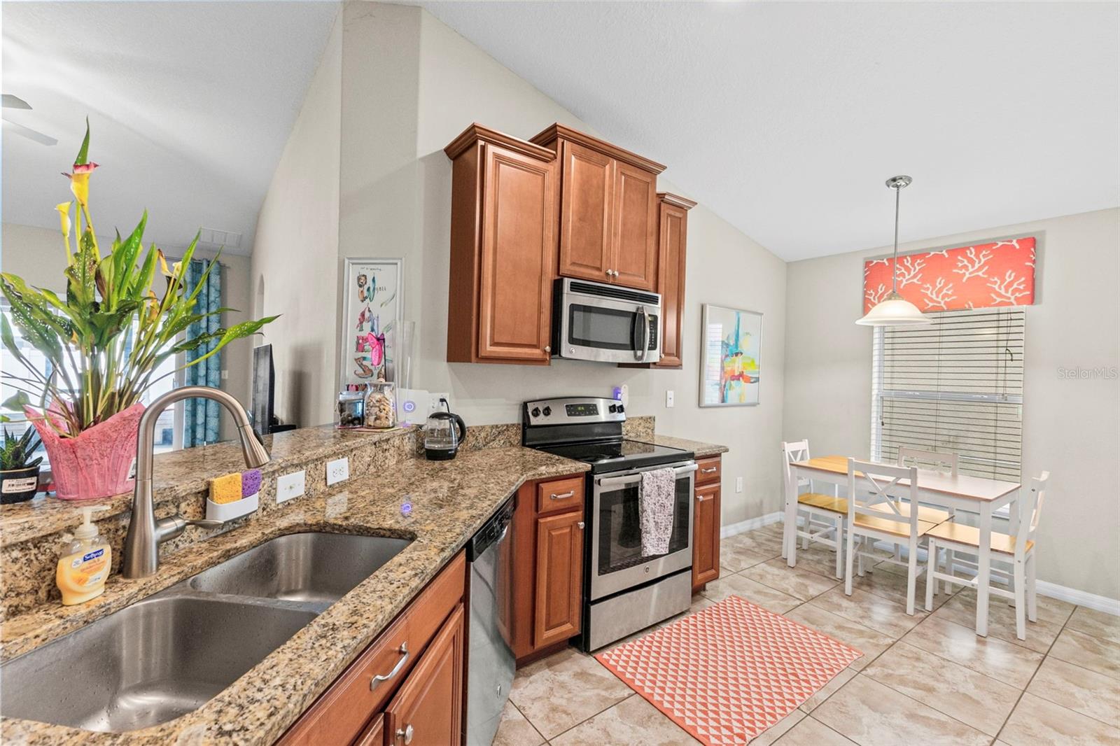 12211 Ballentrae Forest Dr Property Photo 7