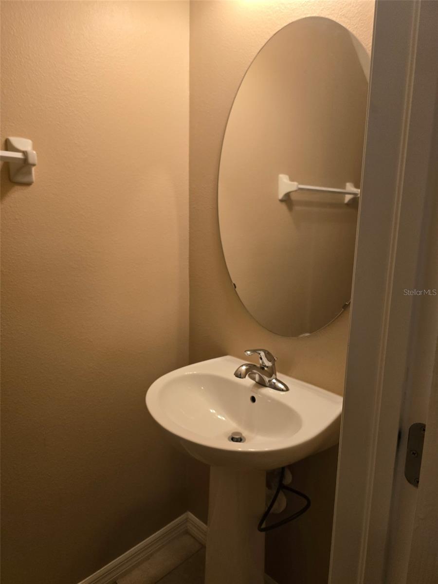 2157 Broadway View Ave Property Photo 8
