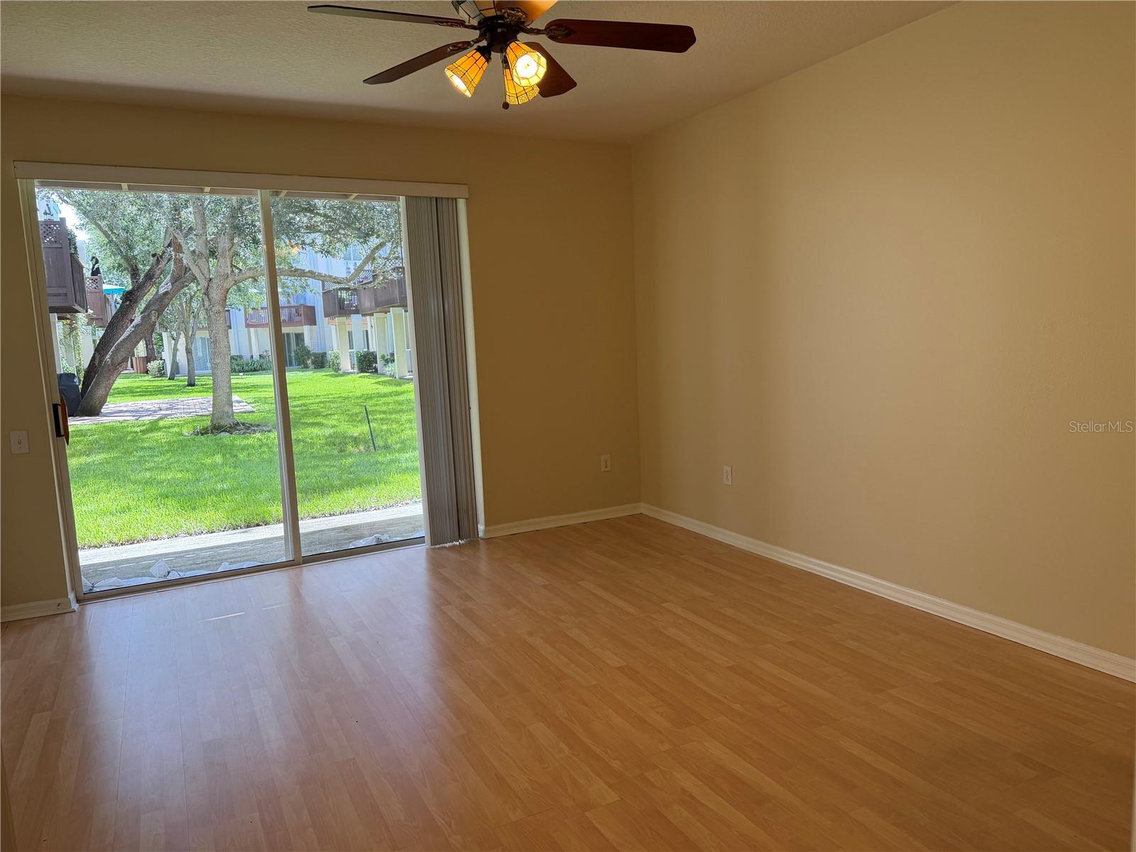 3146 Bayshore Oaks Dr Property Photo 3
