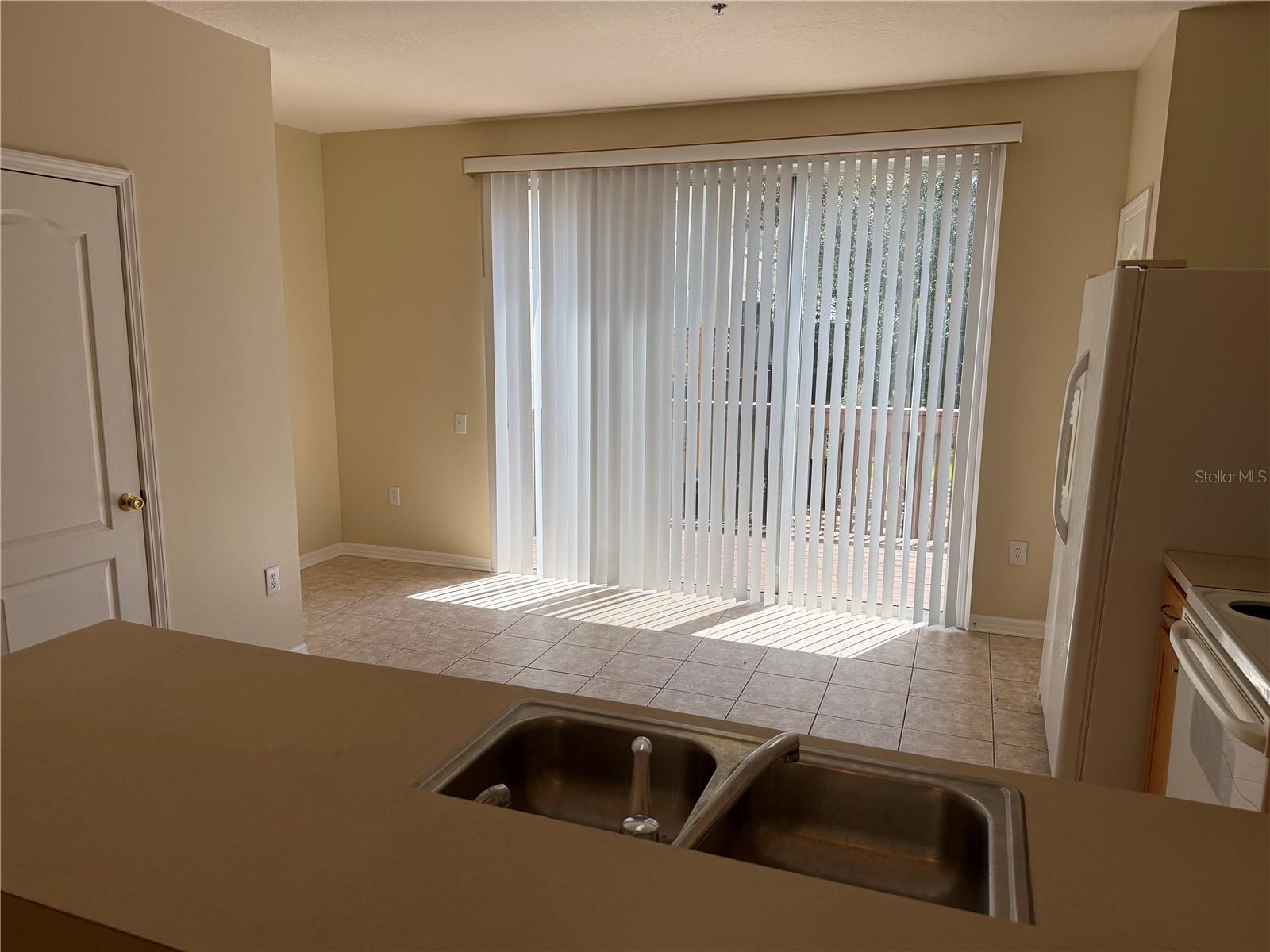 3146 Bayshore Oaks Dr Property Photo 6