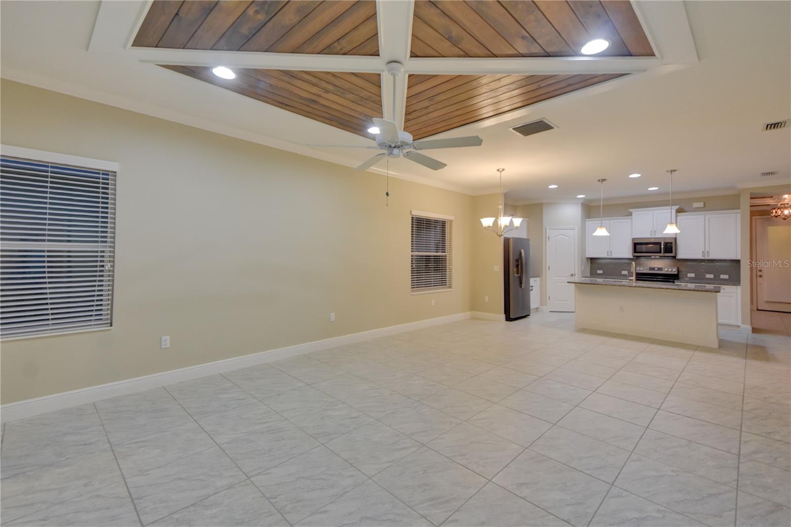 7408 Ridgelake Cir Property Photo 19