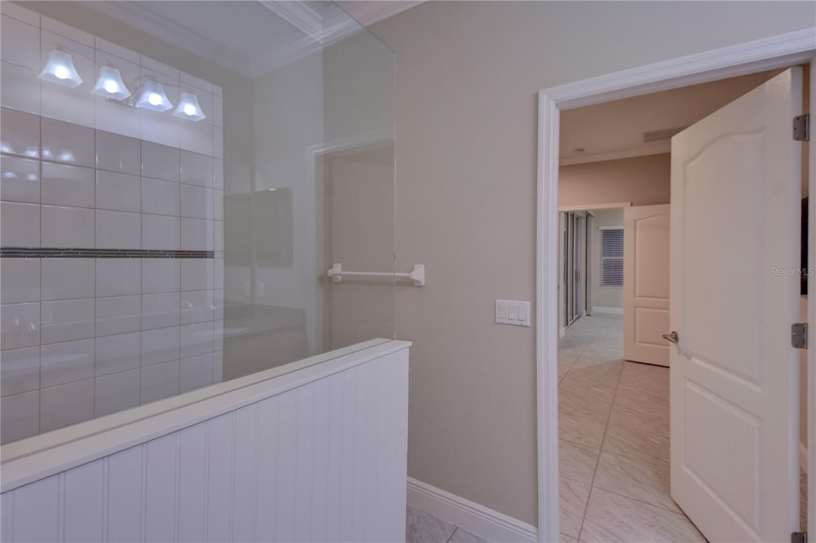 7408 Ridgelake Cir Property Photo 29