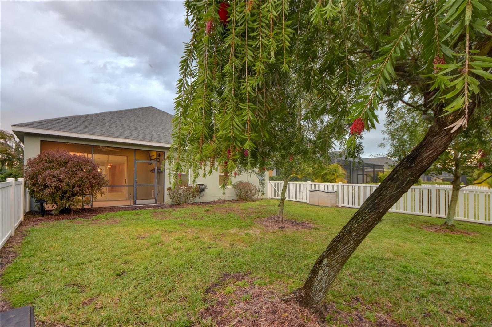7408 Ridgelake Cir Property Photo 37