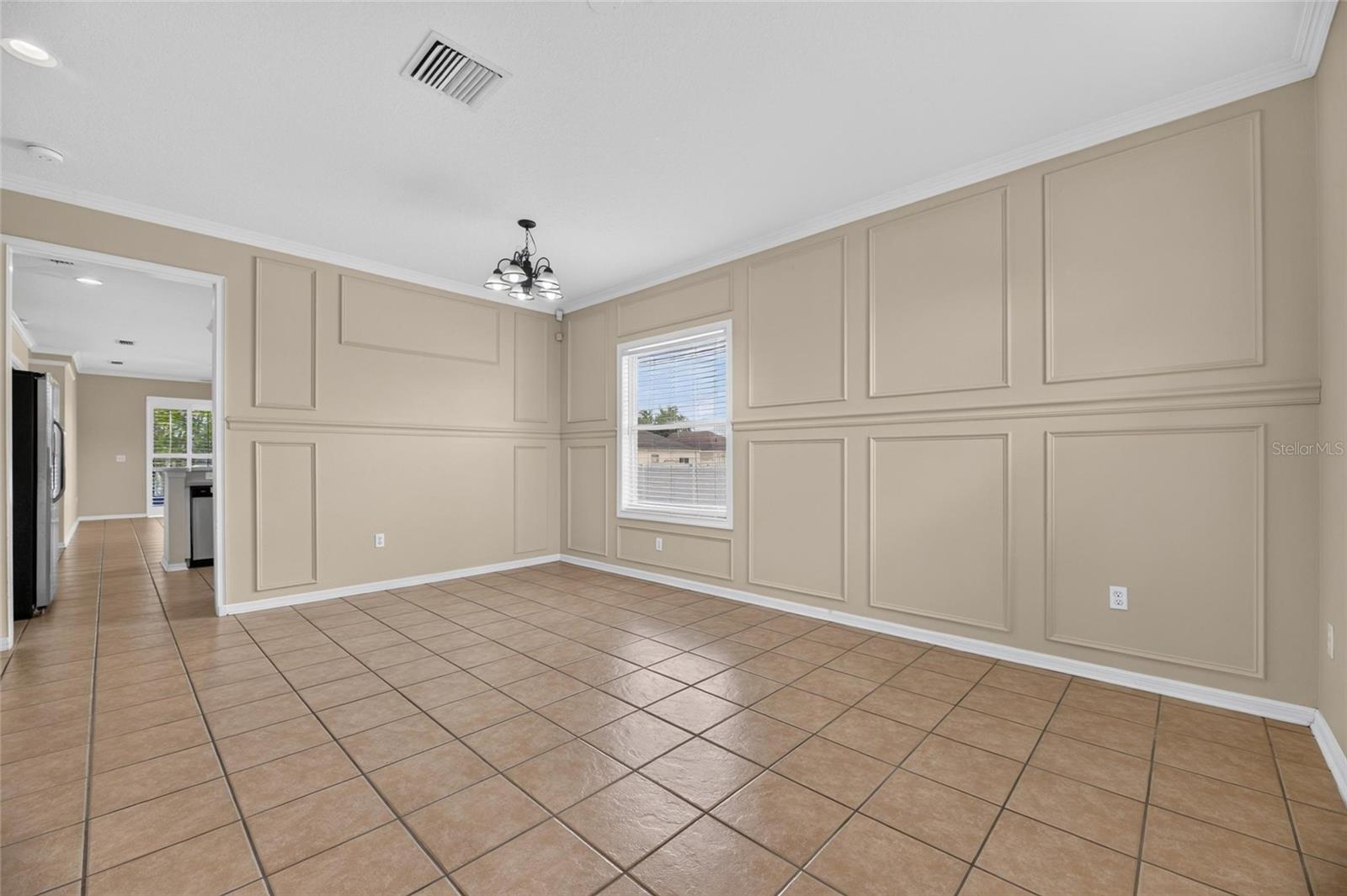 24519 Breezy Oak Ct Property Photo 4