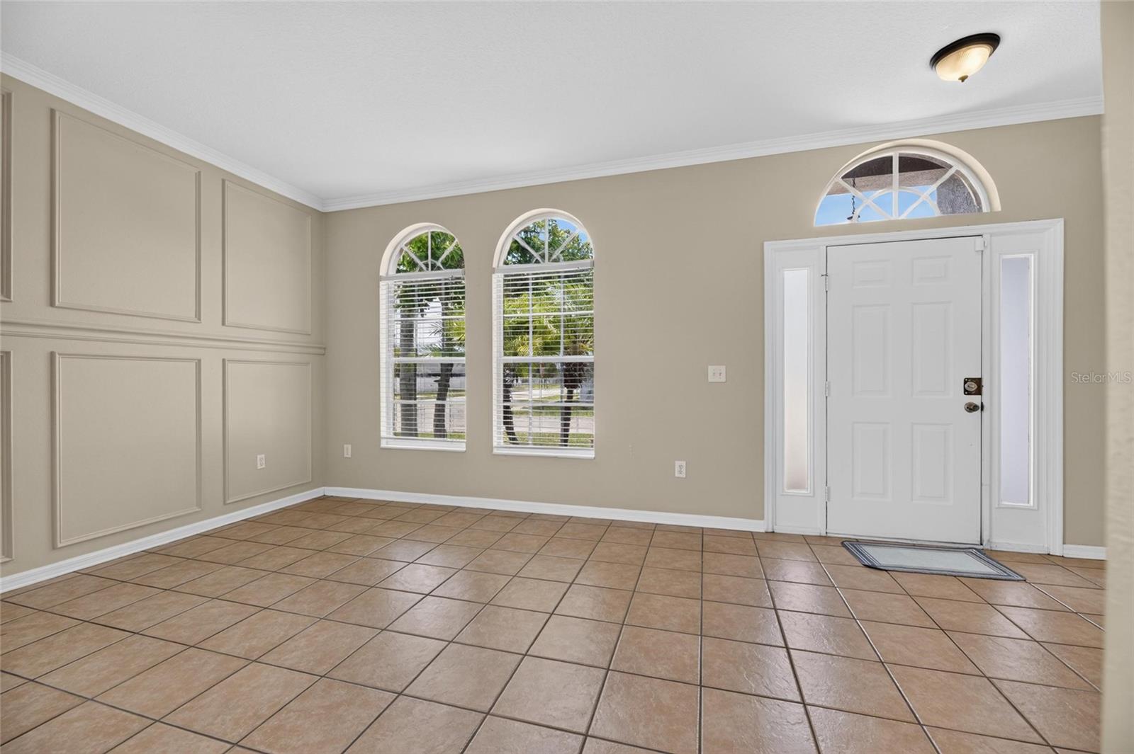 24519 Breezy Oak Ct Property Photo 8