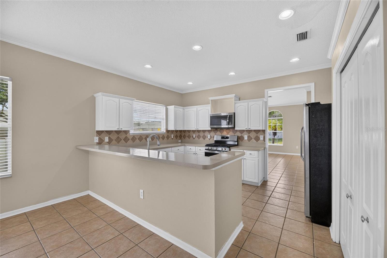 24519 Breezy Oak Ct Property Photo 20