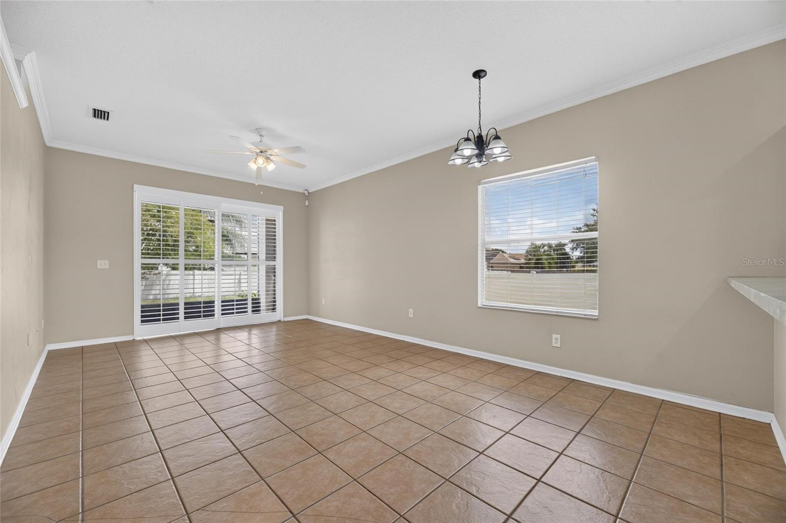 24519 Breezy Oak Ct Property Photo 26