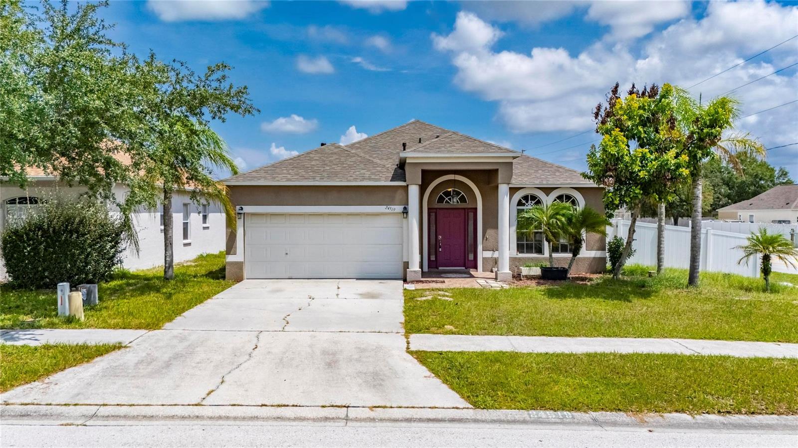 24519 Breezy Oak Ct Property Photo 54