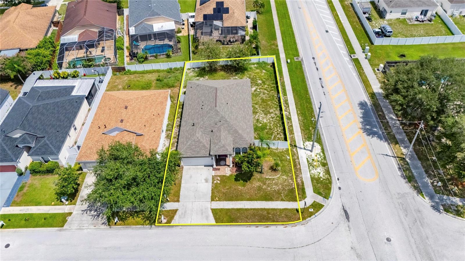 24519 Breezy Oak Ct Property Photo 61