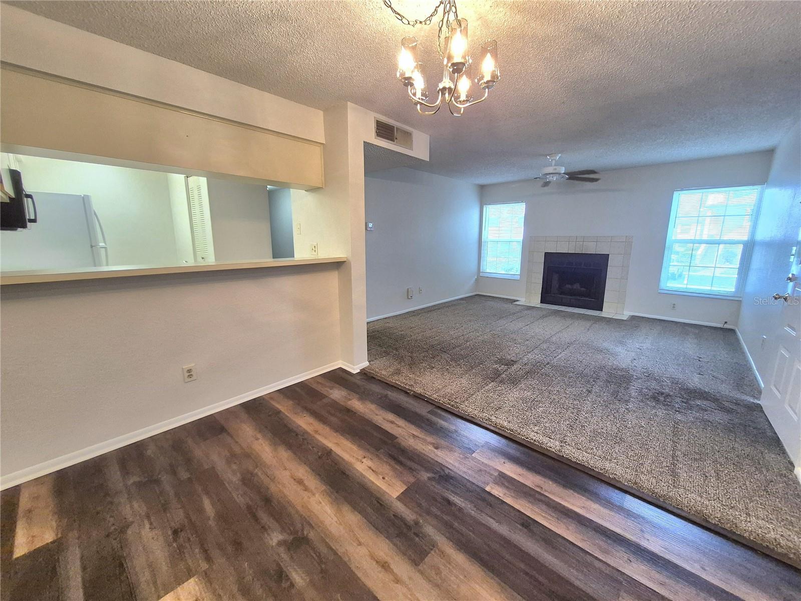 3025 Bonaventure Cir #101 Property Photo 3
