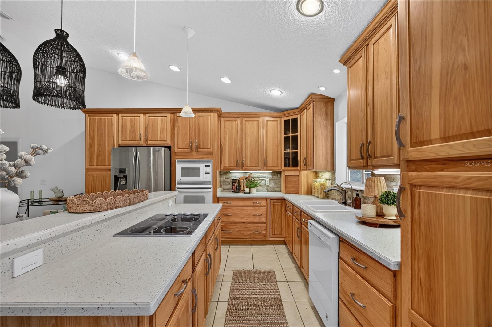 8435 Florence Cove Rd Property Photo 7