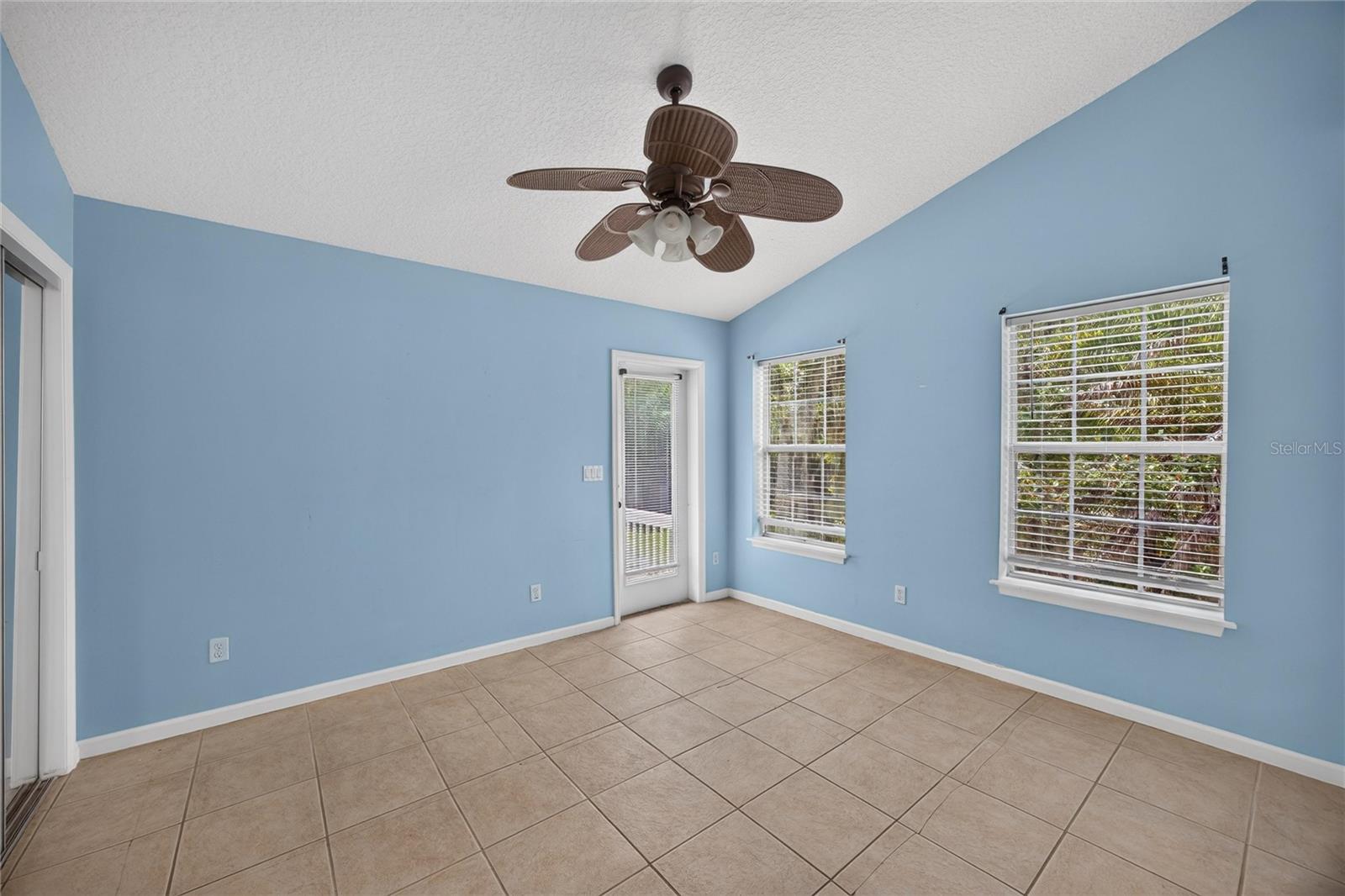 8435 Florence Cove Rd Property Photo 14