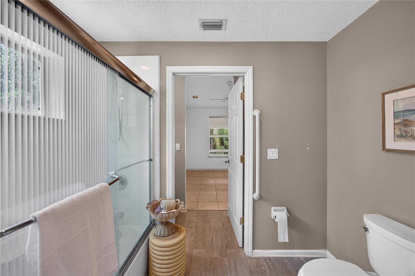 8435 Florence Cove Rd Property Photo 17