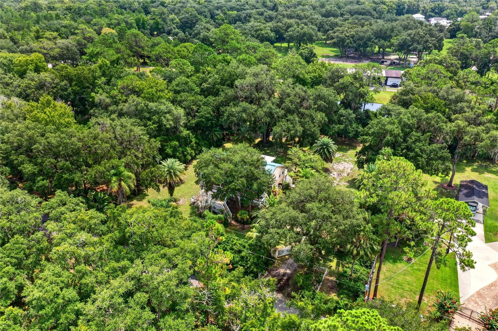 8435 Florence Cove Rd Property Photo 31