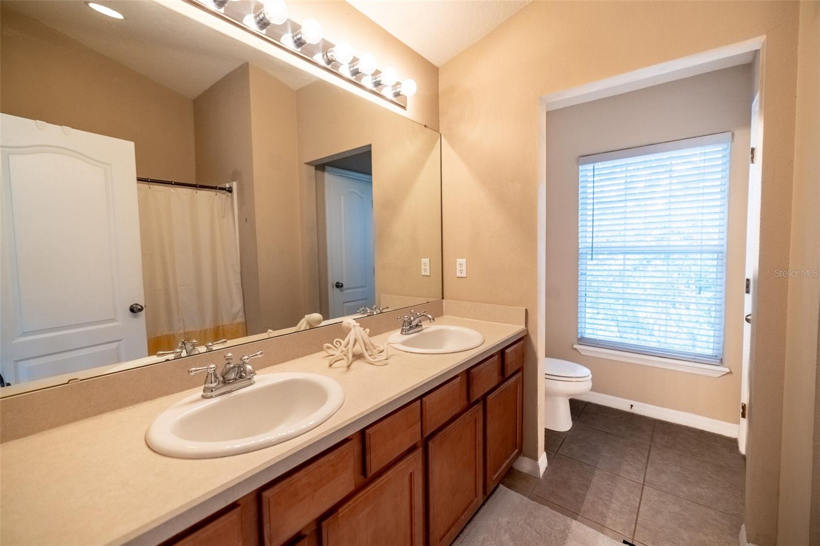 6717 Eagle Feather Dr Property Photo 22