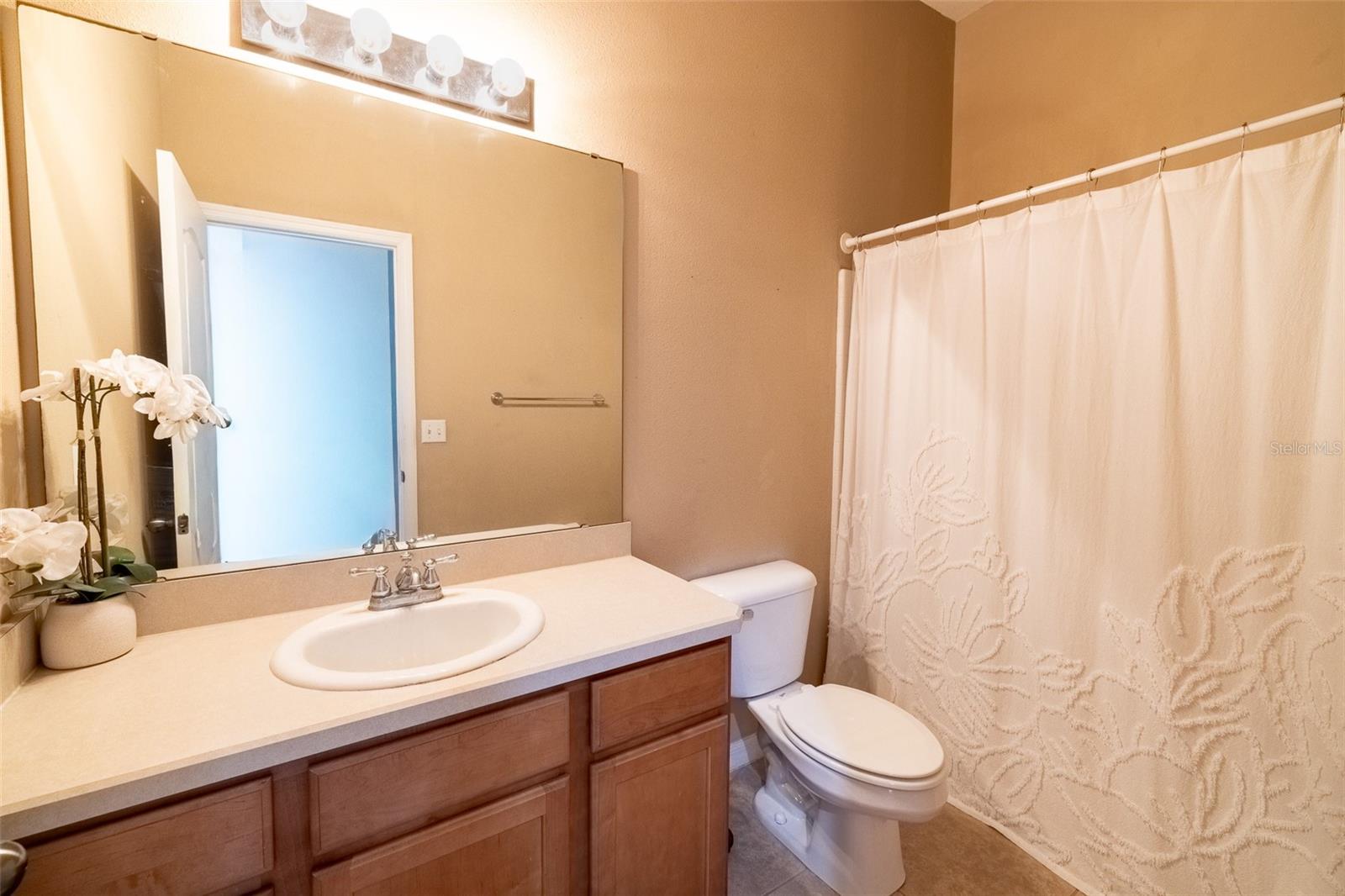 6717 Eagle Feather Dr Property Photo 24