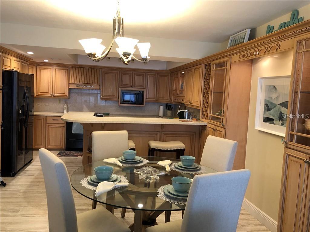 1460 Gulf Blvd #302 Property Photo 8