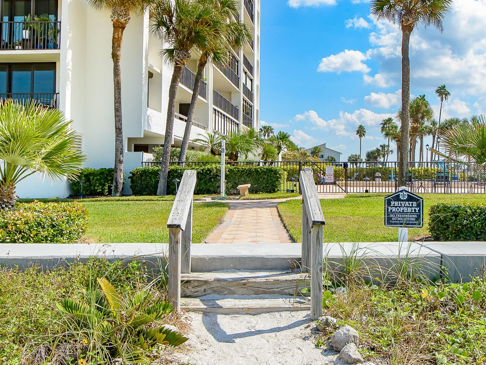 1460 Gulf Blvd #302 Property Photo 27