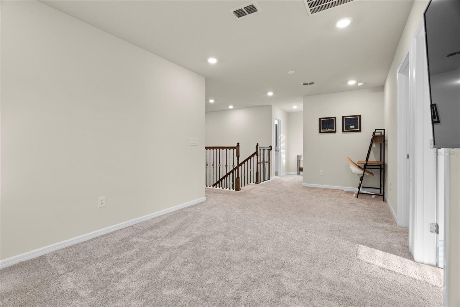 21051 Monza Loop Property Photo 23