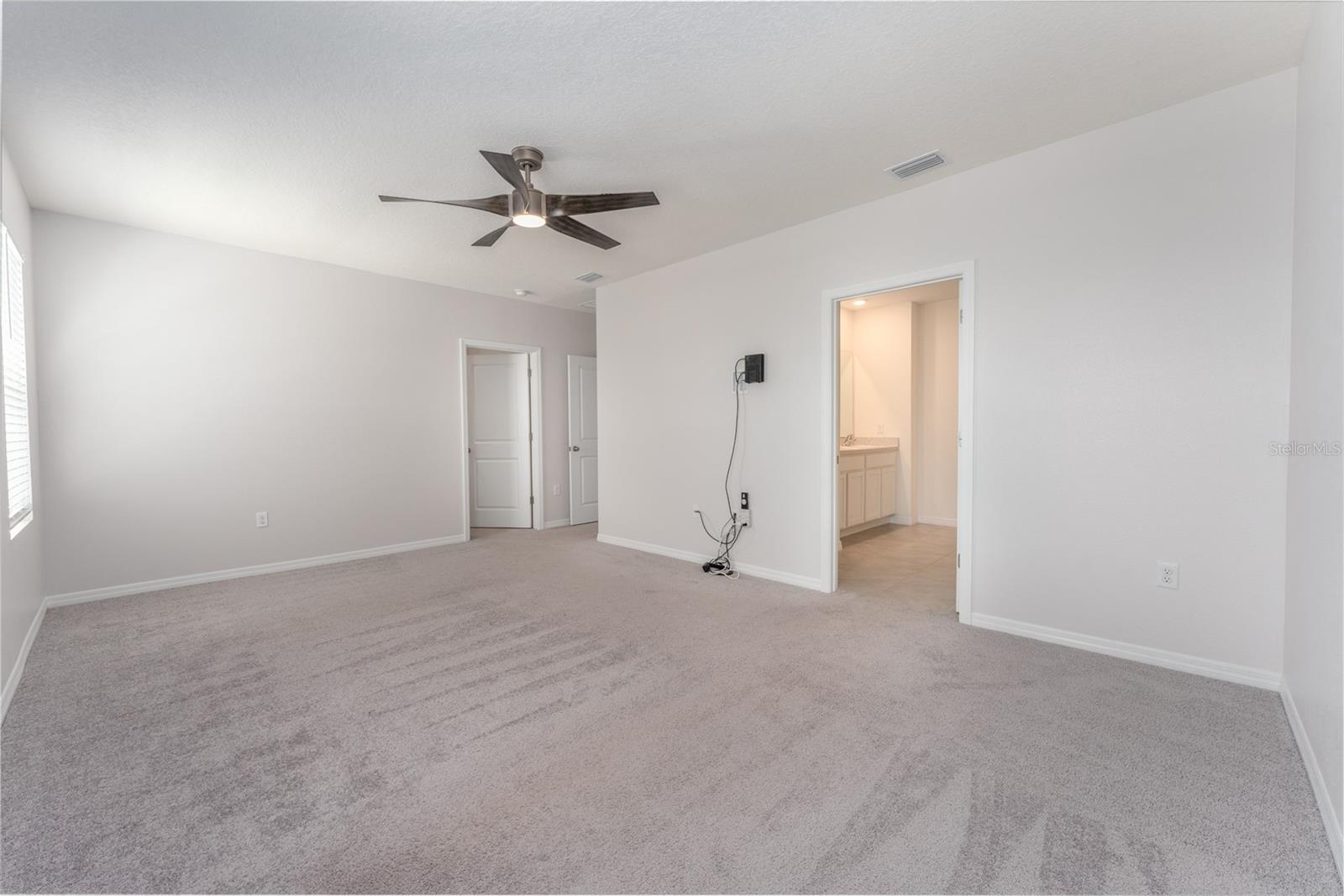 17031 Blister Wing Dr Property Photo 15
