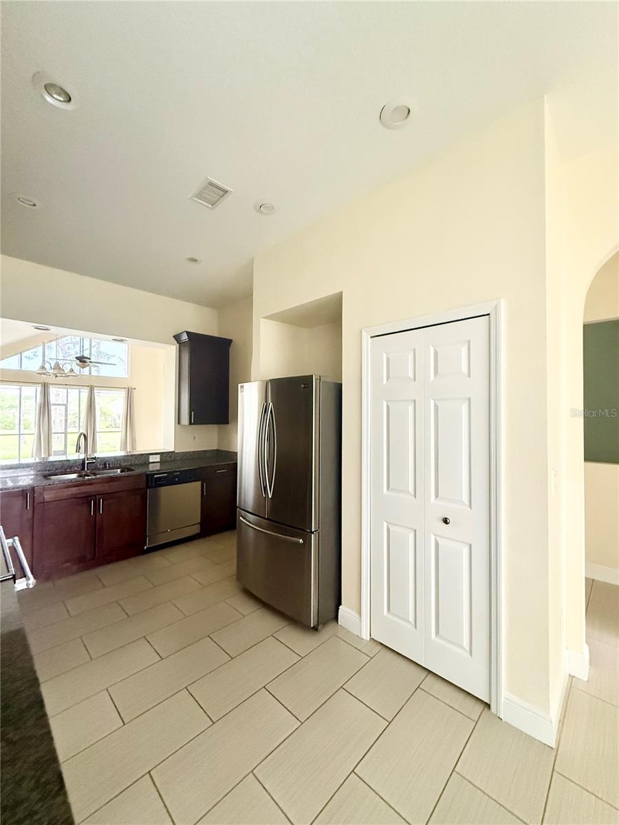 4349 Crystal Downs Ct Property Photo 4